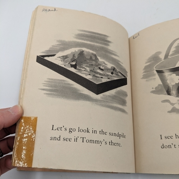 My First Book Little Golden Book 1945 - Picture 4 of 5